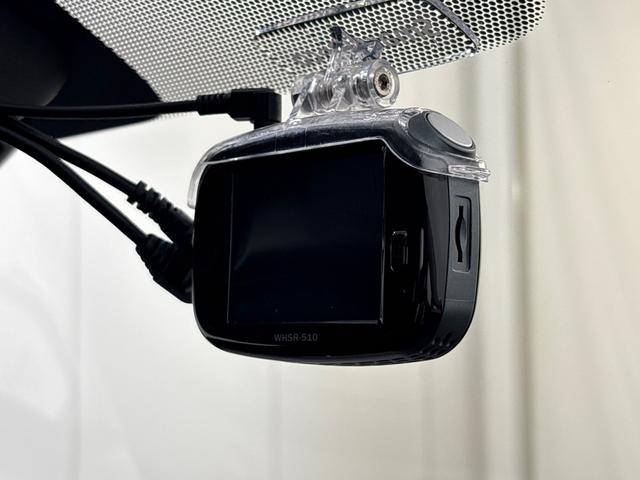 ノート e-パワーメダリスト 純正メモリーナビ フルセグTV バックカメラ 全方位カメラ スマートキー LEDヘッドライト 前後ドラレコ ETC クルーズコントロール 横滑り防止装置 被害軽減ブレーキ DVD再生可 TVナビ 禁煙(19枚目)