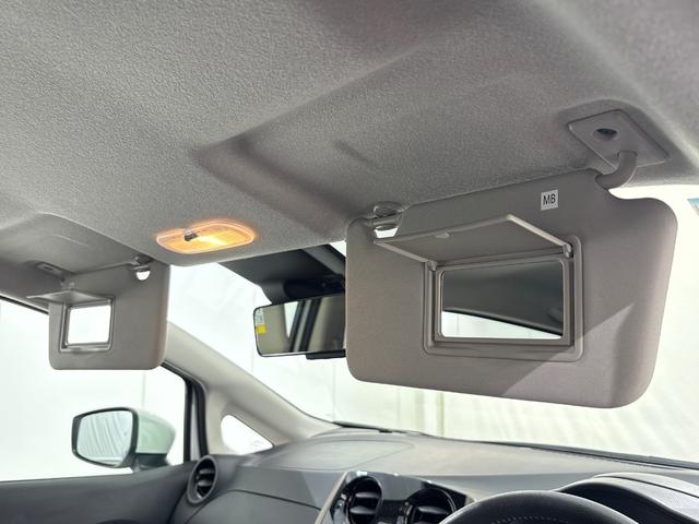 ノート e-パワーメダリスト 純正メモリーナビ フルセグTV バックカメラ 全方位カメラ スマートキー LEDヘッドライト 前後ドラレコ ETC クルーズコントロール 横滑り防止装置 被害軽減ブレーキ DVD再生可 TVナビ 禁煙(31枚目)