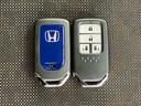 ★スマートキー★キーを携帯しているだけでカギの開け閉めからエンジン始動までできるスマートキー！キーを取り出す必要がないので楽チンです