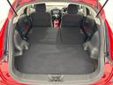 リア席シートを倒せば広い荷室が広がります!