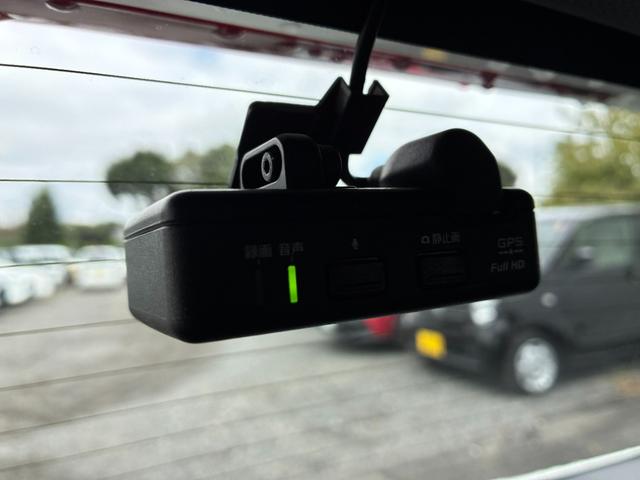 ヴェゼル ＲＳ・ホンダセンシング　前後ドラレコ・７インチ純ナビＴＶ・Ｂｌｕｅｔｏｏｔｈ・インターナビ・Ｒカメラ・ＥＴＣ・ＬＥＤ・オートライト・シートヒーター・純ＡＷ　盗難防止　バックモニター　１オーナー　スマ－トキ－　ＬＥＤライト（56枚目）
