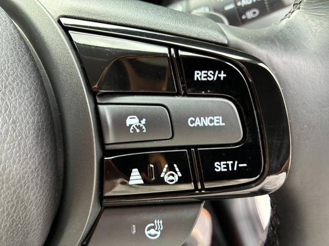 ヴェゼル ｅ：ＨＥＶＺ　ワンオーナー・ドラレコ・障害物センサー・９インチ純ナビＴＶ・ホンダコネクト・Ｂｌｕｅｔｏｏｔｈ・Ｒカメラ・ＥＴＣ・ＬＥＤ・オートハイビーム・シートヒーター・純ＡＷ　衝突回避支援ブレーキ機能　１オナ（41枚目）