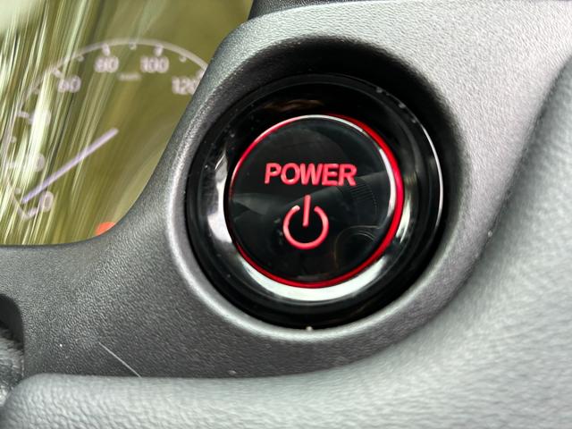 ヴェゼル ｅ：ＨＥＶＺ　ワンオーナー・ドラレコ・障害物センサー・９インチ純ナビＴＶ・ホンダコネクト・Ｂｌｕｅｔｏｏｔｈ・Ｒカメラ・ＥＴＣ・ＬＥＤ・オートハイビーム・シートヒーター・純ＡＷ　衝突回避支援ブレーキ機能　１オナ（50枚目）