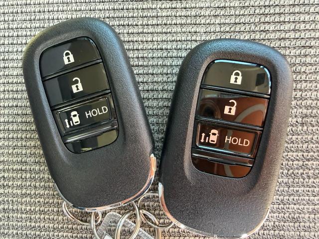 Ｎ－ＢＯＸ ファッションスタイル　ドラレコ・障害物センサー・ディスプレイオーディオ・Ｂｌｕｅｔｏｏｔｈ・Ｒカメラ・ＥＴＣ・ＬＥＤ・オートハイビーム　ソナー　盗難防止装置　スマートキ　ＵＳＢポート　ＬＥＤランプ　両側スライドドア　ＶＳＡ（23枚目）