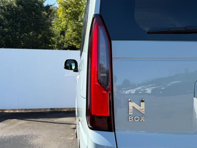 Ｎ－ＢＯＸ ファッションスタイル　ドラレコ・障害物センサー・ディスプレイオーディオ・Ｂｌｕｅｔｏｏｔｈ・Ｒカメラ・ＥＴＣ・ＬＥＤ・オートハイビーム　ソナー　盗難防止装置　スマートキ　ＵＳＢポート　ＬＥＤランプ　両側スライドドア　ＶＳＡ（35枚目）