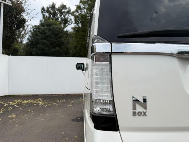 N-BOXカスタム G・Lパッケージ ワンオーナー・7インチ純ナビTV・Rカメラ・左パワスラ・HID・オートライト アイドリングストップ車 1オーナー ナビ・TV スマキ- フロントベンチシート 両側スライドドア パワーウィンドウ ABS(31枚目)