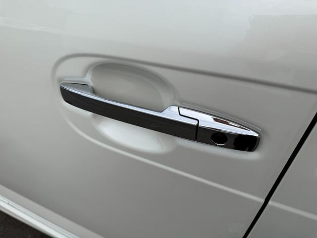 N-BOXカスタム G・Lパッケージ ワンオーナー・7インチ純ナビTV・Rカメラ・左パワスラ・HID・オートライト アイドリングストップ車 1オーナー ナビ・TV スマキ- フロントベンチシート 両側スライドドア パワーウィンドウ ABS(70枚目)