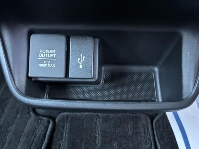 フリード モデューロX ワンオーナー・HondaSENSING・ドラレコ・9インチ純ナビTV・Bluetooth・インターナビ・Rカメラ・ETC・両パワスラ・スマートキー・LED・オートライト・純AW LEDヘッドランプ(52枚目)