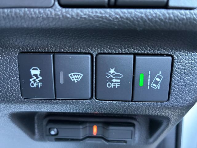 フリード モデューロX ワンオーナー・HondaSENSING・ドラレコ・9インチ純ナビTV・Bluetooth・インターナビ・Rカメラ・ETC・両パワスラ・スマートキー・LED・オートライト・純AW LEDヘッドランプ(55枚目)