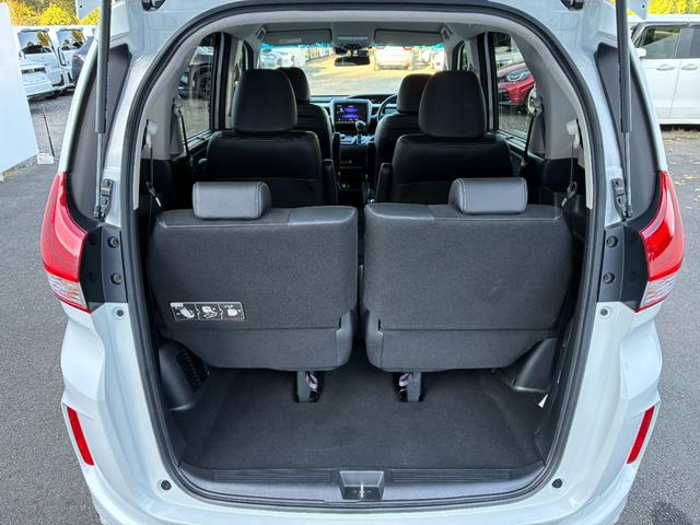 フリード モデューロX ワンオーナー・HondaSENSING・ドラレコ・9インチ純ナビTV・Bluetooth・インターナビ・Rカメラ・ETC・両パワスラ・スマートキー・LED・オートライト・純AW LEDヘッドランプ(63枚目)