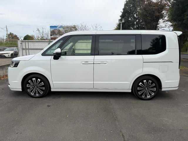 ステップワゴン ｅ：ＨＥＶスパーダプレミアムライン　禁煙・ワンオーナー・ドラレコ・障害物センサー・１１．４インチ純ナビＴＶ・Ｂｌｕｅｔｏｏｔｈ・ホンダコネクト・マルチビューカメラ・ＥＴＣ・シートヒーター・オットマン・パドルシフト・ＡＷ　マルチカメラ（31枚目）