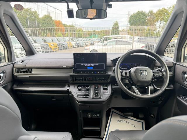 ステップワゴン ｅ：ＨＥＶスパーダプレミアムライン　禁煙・ワンオーナー・ドラレコ・障害物センサー・１１．４インチ純ナビＴＶ・Ｂｌｕｅｔｏｏｔｈ・ホンダコネクト・マルチビューカメラ・ＥＴＣ・シートヒーター・オットマン・パドルシフト・ＡＷ　マルチカメラ（36枚目）