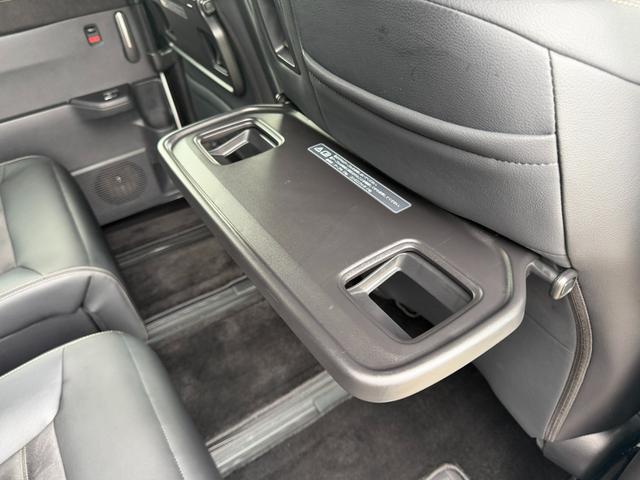 ステップワゴン ｅ：ＨＥＶスパーダプレミアムライン　禁煙・ワンオーナー・ドラレコ・障害物センサー・１１．４インチ純ナビＴＶ・Ｂｌｕｅｔｏｏｔｈ・ホンダコネクト・マルチビューカメラ・ＥＴＣ・シートヒーター・オットマン・パドルシフト・ＡＷ　マルチカメラ（39枚目）