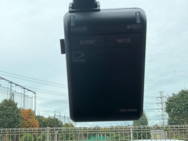 ステップワゴン ｅ：ＨＥＶスパーダプレミアムライン　禁煙・ワンオーナー・ドラレコ・障害物センサー・１１．４インチ純ナビＴＶ・Ｂｌｕｅｔｏｏｔｈ・ホンダコネクト・マルチビューカメラ・ＥＴＣ・シートヒーター・オットマン・パドルシフト・ＡＷ　マルチカメラ（40枚目）