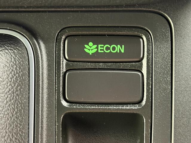 ステップワゴン ｅ：ＨＥＶスパーダプレミアムライン　禁煙・ワンオーナー・ドラレコ・障害物センサー・１１．４インチ純ナビＴＶ・Ｂｌｕｅｔｏｏｔｈ・ホンダコネクト・マルチビューカメラ・ＥＴＣ・シートヒーター・オットマン・パドルシフト・ＡＷ　マルチカメラ（54枚目）