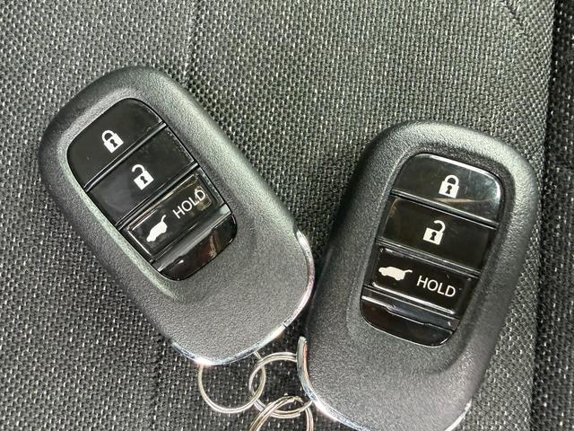 ヴェゼル e:HEVZ 禁煙・ワンオーナー・ドラレコ・障害物センサー・純ナビTV・Bluetooth・ホンダコネクト・マルチビューカメラ・ETC・シートヒーター・純AW 衝突回避支援ブレーキ機能 パノラミックビューモニター(22枚目)