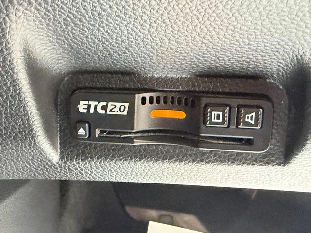 ヴェゼル e:HEVZ 禁煙・ワンオーナー・ドラレコ・障害物センサー・純ナビTV・Bluetooth・ホンダコネクト・マルチビューカメラ・ETC・シートヒーター・純AW 衝突回避支援ブレーキ機能 パノラミックビューモニター(56枚目)