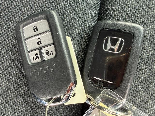 フリード+ G・ホンダセンシング ワンオーナー・ドラレコ・ナビTV・Bluetooth・Rカメラ・ETC・両パワスラ・スマートキー プリクラッシュ Bモニター 両側オートスライドドア パワーウインド 両席エアバック PS 盗難警報装置(20枚目)