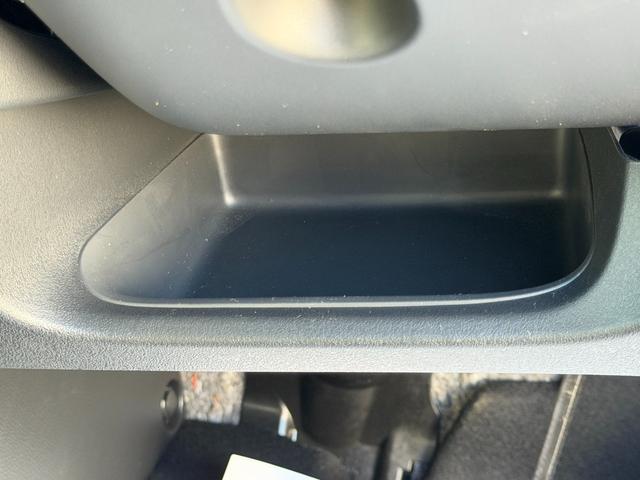 Ｎ－ＢＯＸカスタム ターボコーディネートスタイル　ダムド・禁煙・ワンオーナー・ドラレコ・障害物センサー・８インチ純ナビＴＶ・Ｂｌｕｅｔｏｏｔｈ・ホンダコネクト・Ｒカメラ・ＥＴＣ・ＡＷ　オートクルーズ　フルセグ対応　Ｗ電動ドア　シートヒータ　ＬＥＤ（65枚目）