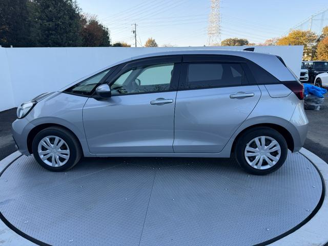 フィット ベーシック ワンオーナー・HondaSENSING・ドラレコ・障害物センサー・7インチ純ナビ・ホンダコネクト・Rカメラ・ETC・スマートキー・ アイスト 衝突軽減 DVD再生 1オーナー車 クリアランスソナー(30枚目)