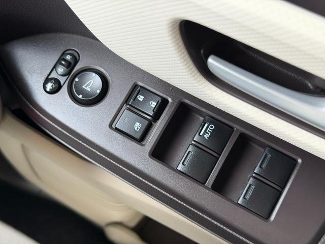 N-BOX G・Lホンダセンシング ワンオーナー・7インチ純ナビ・Bluetooth・インターナビ・Rカメラ・ETC・両パワスラ・LED・オートハイビーム W電動ドア レーダブレーキ Aストップ ESC キーフリーシステム LEDライト(49枚目)