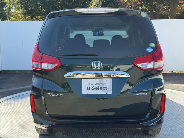 フリードハイブリッド ハイブリッド・Ｇホンダセンシング　禁煙・ワンオーナー・ドラレコ・９インチ純ナビＴＶ・Ｂｌｕｅｔｏｏｔｈ・インターナビ・Ｒカメラ・ＥＴＣ・両パワスラ・スマートキー・ＬＥＤ　軽減ブレーキ　キーフリーシステム　１オ－ナ－　記録簿　ＥＣＯＮ（27枚目）
