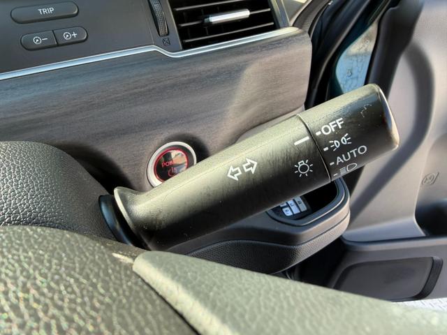 フリードハイブリッド ハイブリッド・Ｇホンダセンシング　禁煙・ワンオーナー・ドラレコ・９インチ純ナビＴＶ・Ｂｌｕｅｔｏｏｔｈ・インターナビ・Ｒカメラ・ＥＴＣ・両パワスラ・スマートキー・ＬＥＤ　軽減ブレーキ　キーフリーシステム　１オ－ナ－　記録簿　ＥＣＯＮ（42枚目）