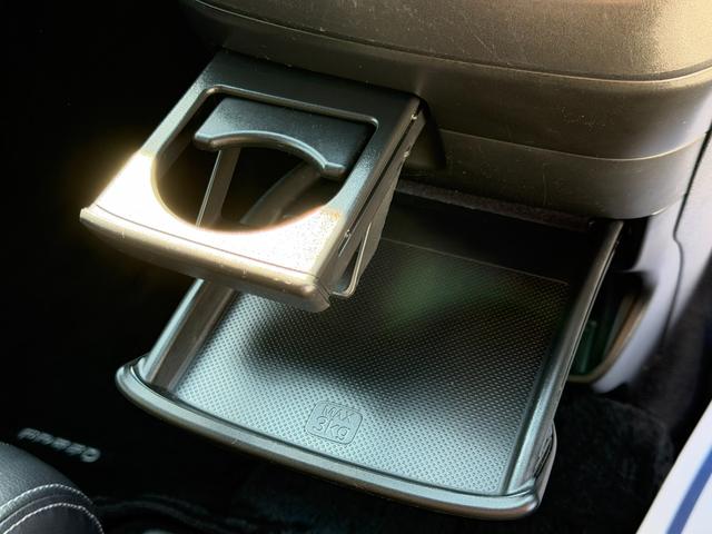 フリードハイブリッド ハイブリッド・Ｇホンダセンシング　禁煙・ワンオーナー・ドラレコ・９インチ純ナビＴＶ・Ｂｌｕｅｔｏｏｔｈ・インターナビ・Ｒカメラ・ＥＴＣ・両パワスラ・スマートキー・ＬＥＤ　軽減ブレーキ　キーフリーシステム　１オ－ナ－　記録簿　ＥＣＯＮ（56枚目）