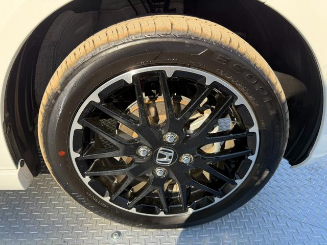 Ｎ－ＢＯＸカスタム ターボコーディネートスタイル　禁煙・ワンオーナー・ドラレコ・障害物センサー・８インチ純ナビＴＶ・Ｂｌｕｅｔｏｏｔｈ・ホンダコネクト・Ｒカメラ・ＥＴＣ・ＬＥＤ・オートハイビーム・ＡＷ　禁煙車　レザーシート　クルコン　スマートキ－（70枚目）