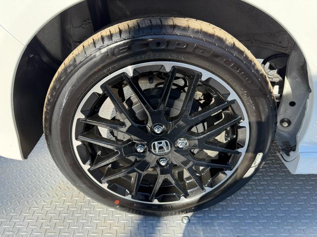 Ｎ－ＢＯＸカスタム ターボコーディネートスタイル　禁煙・ワンオーナー・ドラレコ・障害物センサー・８インチ純ナビＴＶ・Ｂｌｕｅｔｏｏｔｈ・ホンダコネクト・Ｒカメラ・ＥＴＣ・ＬＥＤ・オートハイビーム・ＡＷ　禁煙車　レザーシート　クルコン　スマートキ－（71枚目）