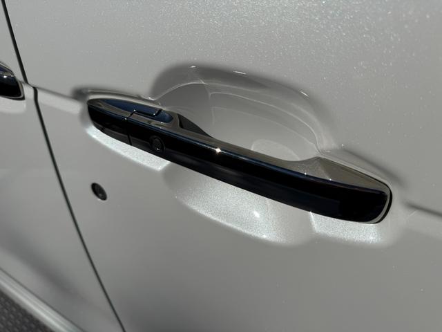 Ｎ－ＢＯＸカスタム ターボコーディネートスタイル　禁煙・ワンオーナー・ドラレコ・障害物センサー・８インチ純ナビＴＶ・Ｂｌｕｅｔｏｏｔｈ・ホンダコネクト・Ｒカメラ・ＥＴＣ・ＬＥＤ・オートハイビーム・ＡＷ　禁煙車　レザーシート　クルコン　スマートキ－（76枚目）