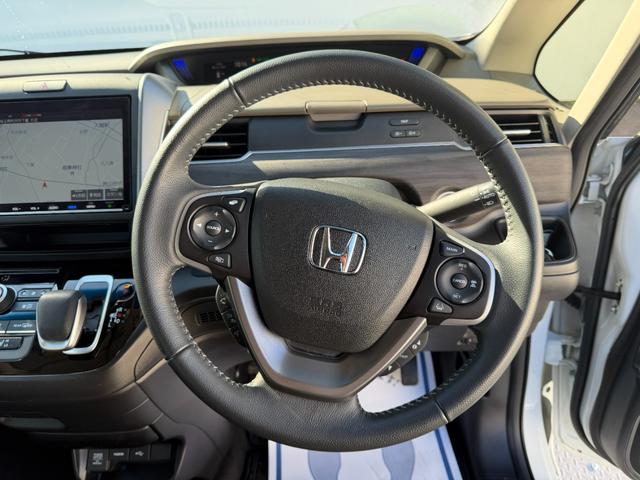 フリードハイブリッド ハイブリッド・Ｇ　禁煙・ワンオーナー・ＨｏｎｄａＳＥＮＳＩＮＧ・ドラレコ・９インチ純ナビＴＶ・ルーフモニター・Ｂｌｕｅｔｏｏｔｈ・Ｒカメラ・ＥＴＣ・両パワスラ・スマートキー・ＬＥＤ・ＡＷ　両電動ドア　クルコン　スマキー（43枚目）