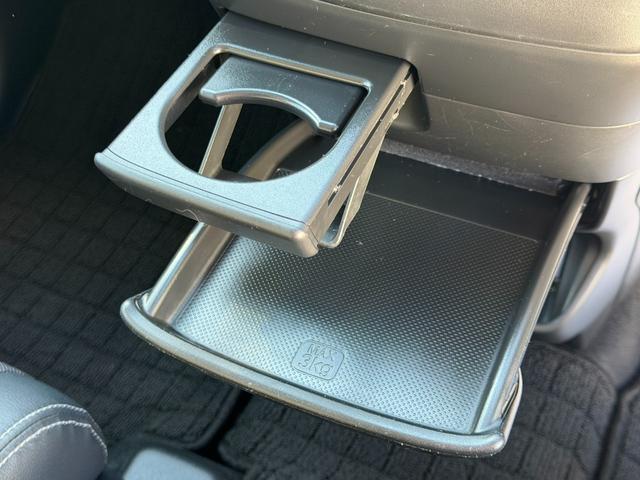 フリードハイブリッド ハイブリッド・Ｇ　禁煙・ワンオーナー・ＨｏｎｄａＳＥＮＳＩＮＧ・ドラレコ・９インチ純ナビＴＶ・ルーフモニター・Ｂｌｕｅｔｏｏｔｈ・Ｒカメラ・ＥＴＣ・両パワスラ・スマートキー・ＬＥＤ・ＡＷ　両電動ドア　クルコン　スマキー（53枚目）