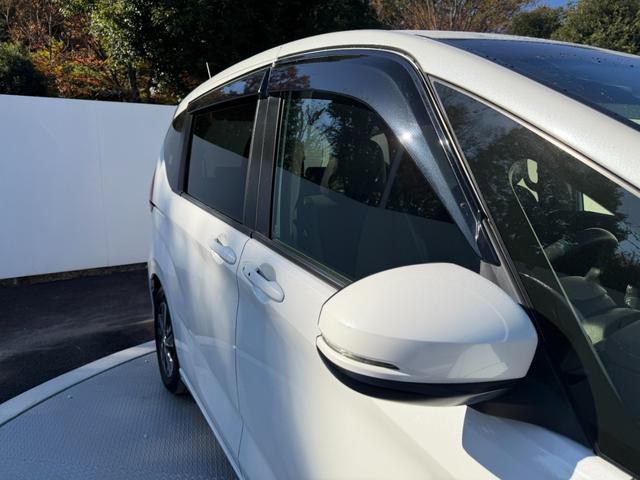 フリードハイブリッド ハイブリッド・Ｇ　禁煙・ワンオーナー・ＨｏｎｄａＳＥＮＳＩＮＧ・ドラレコ・９インチ純ナビＴＶ・ルーフモニター・Ｂｌｕｅｔｏｏｔｈ・Ｒカメラ・ＥＴＣ・両パワスラ・スマートキー・ＬＥＤ・ＡＷ　両電動ドア　クルコン　スマキー（75枚目）