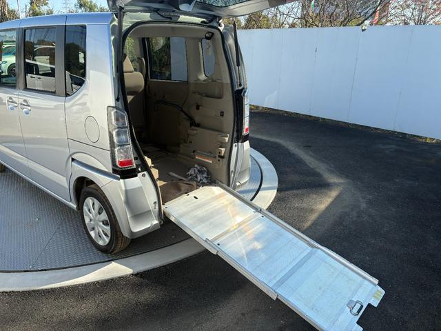 Ｎ－ＢＯＸ＋ Ｇ　車いす仕様車・福祉車両・ＥＴＣ　横滑り防止　両側スライド　運転席エアバッグ　キーレス　パワーステアリング　Ｗエアバック　ＥＴＣ付　パワーウィンドウ　ＡＢＳ付き　ベンチシート　ＡＣ（43枚目）