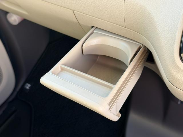 Ｎ－ＢＯＸ Ｇ・ＥＸホンダセンシング　８インチ純ナビＴＶ・Ｂｌｕｅｔｏｏｔｈ・インターナビ・Ｒカメラ・ＥＴＣ・ドラレコ・左パワスラ・スマートキー・ＬＥＤ・オートハイビーム　パワーウインドウ　衝突軽減　フルセグＴＶ　Ｂモニ　両側スライド（52枚目）