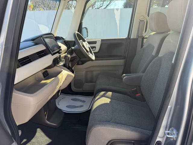 Ｎ－ＢＯＸ Ｇ・ＥＸホンダセンシング　８インチ純ナビＴＶ・Ｂｌｕｅｔｏｏｔｈ・インターナビ・Ｒカメラ・ＥＴＣ・ドラレコ・左パワスラ・スマートキー・ＬＥＤ・オートハイビーム　パワーウインドウ　衝突軽減　フルセグＴＶ　Ｂモニ　両側スライド（62枚目）