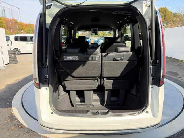 ステップワゴン e:HEVスパーダ ワンオーナー・障害物センサー・9インチ純ナビTV・Bluetooth・ホンダコネクト・Rカメラ・ETC・デュアルAAC・両パワスラ・オットマン・AW 1オーナー デュアルエアコン フルオートエアコン(67枚目)