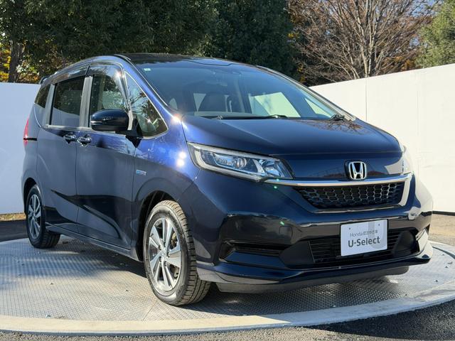 フリードハイブリッド ハイブリッド・Gホンダセンシング ワンオーナー・ドラレコ・7インチ純ナビTV・Bluetooth・インターナビ・Rカメラ・ETC・両パワスラ・スマートキー・LED 軽減ブレーキ キーフリーシステム 1オ-ナ- 記録簿 DVD再生可能(24枚目)