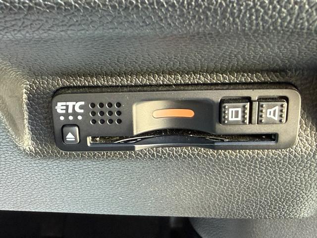 フリードハイブリッド ハイブリッド・Gホンダセンシング ワンオーナー・ドラレコ・7インチ純ナビTV・Bluetooth・インターナビ・Rカメラ・ETC・両パワスラ・スマートキー・LED 軽減ブレーキ キーフリーシステム 1オ-ナ- 記録簿 DVD再生可能(37枚目)