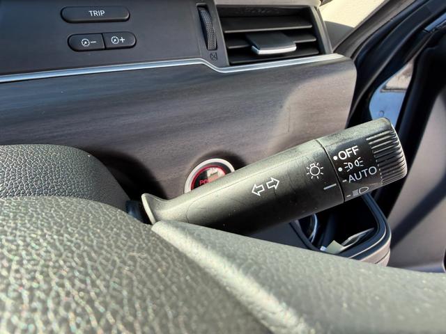 フリードハイブリッド ハイブリッド・Gホンダセンシング ワンオーナー・ドラレコ・7インチ純ナビTV・Bluetooth・インターナビ・Rカメラ・ETC・両パワスラ・スマートキー・LED 軽減ブレーキ キーフリーシステム 1オ-ナ- 記録簿 DVD再生可能(42枚目)