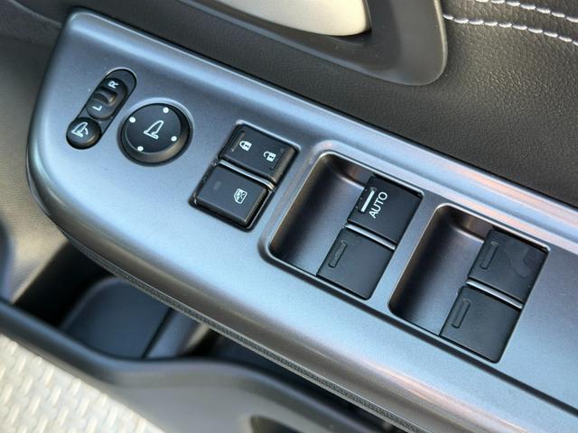 フリードハイブリッド ハイブリッド・Gホンダセンシング ワンオーナー・ドラレコ・7インチ純ナビTV・Bluetooth・インターナビ・Rカメラ・ETC・両パワスラ・スマートキー・LED 軽減ブレーキ キーフリーシステム 1オ-ナ- 記録簿 DVD再生可能(50枚目)