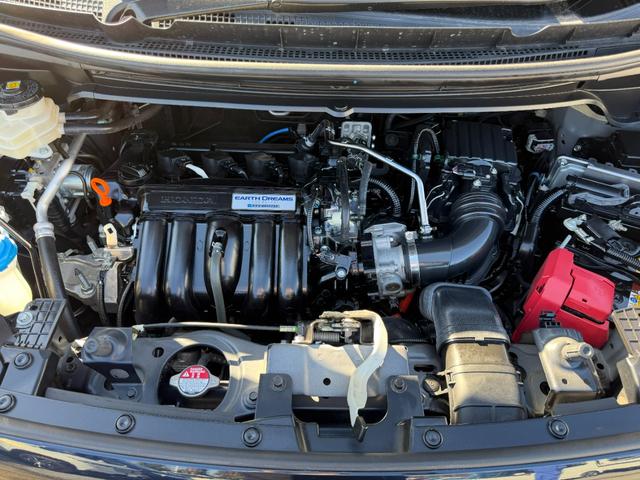 フリードハイブリッド ハイブリッド・Gホンダセンシング ワンオーナー・ドラレコ・7インチ純ナビTV・Bluetooth・インターナビ・Rカメラ・ETC・両パワスラ・スマートキー・LED 軽減ブレーキ キーフリーシステム 1オ-ナ- 記録簿 DVD再生可能(65枚目)