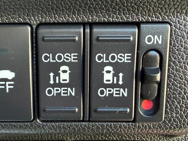 フリードハイブリッド ハイブリッド・Gホンダセンシング 禁煙・ワンオーナー・ドラレコ・9インチ純ナビTV・インターナビ・Rカメラ・AW・両パワスラ・スマートキー・LED 軽減ブレーキ キーフリーシステム 1オ-ナ- 記録簿 DVD再生可能 ECON ABS(50枚目)