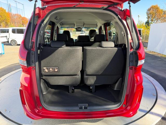 フリードハイブリッド ハイブリッド・Gホンダセンシング 禁煙・ワンオーナー・ドラレコ・9インチ純ナビTV・インターナビ・Rカメラ・AW・両パワスラ・スマートキー・LED 軽減ブレーキ キーフリーシステム 1オ-ナ- 記録簿 DVD再生可能 ECON ABS(59枚目)