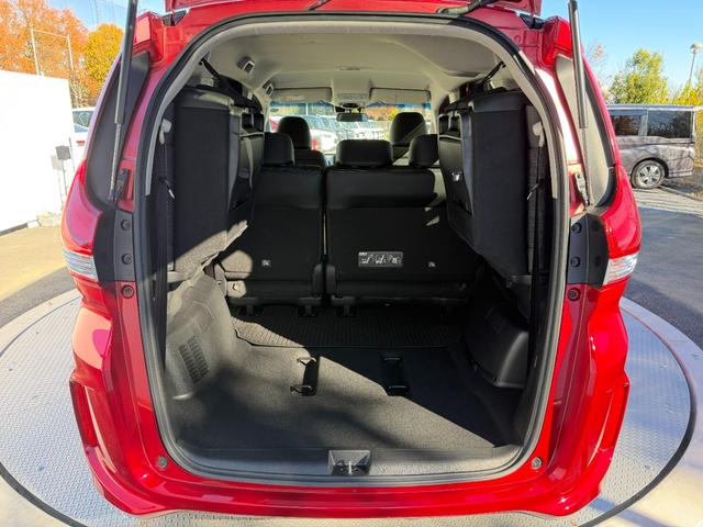 フリードハイブリッド ハイブリッド・Gホンダセンシング 禁煙・ワンオーナー・ドラレコ・9インチ純ナビTV・インターナビ・Rカメラ・AW・両パワスラ・スマートキー・LED 軽減ブレーキ キーフリーシステム 1オ-ナ- 記録簿 DVD再生可能 ECON ABS(60枚目)