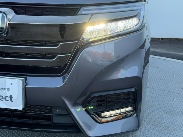 ステップワゴンスパーダ e:HEVスパーダG・EXホンダセンシング ワンオーナー・ドラレコ・10インチ純ナビTV・インターナビ・マルチビューカメラ・ETC・LED・AW エアバック 地デジ クルコン サイドエアバッグ シ-トヒ-タ- 衝突軽減システム 1オーナー(27枚目)