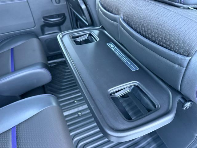 ステップワゴンスパーダ e:HEVスパーダG・EXホンダセンシング ワンオーナー・ドラレコ・10インチ純ナビTV・インターナビ・マルチビューカメラ・ETC・LED・AW エアバック 地デジ クルコン サイドエアバッグ シ-トヒ-タ- 衝突軽減システム 1オーナー(31枚目)