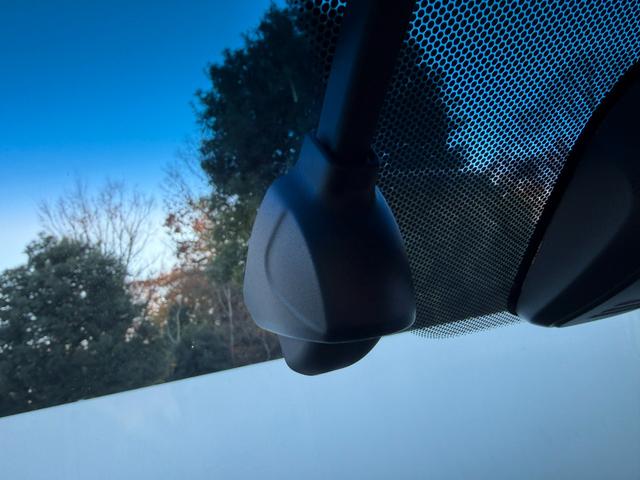 ステップワゴンスパーダ e:HEVスパーダG・EXホンダセンシング ワンオーナー・ドラレコ・10インチ純ナビTV・インターナビ・マルチビューカメラ・ETC・LED・AW エアバック 地デジ クルコン サイドエアバッグ シ-トヒ-タ- 衝突軽減システム 1オーナー(32枚目)