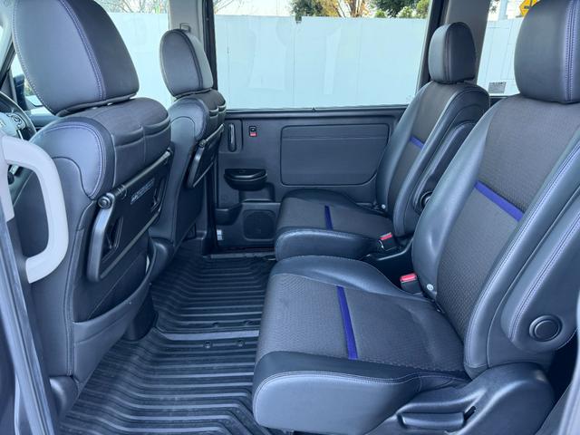 ステップワゴンスパーダ e:HEVスパーダG・EXホンダセンシング ワンオーナー・ドラレコ・10インチ純ナビTV・インターナビ・マルチビューカメラ・ETC・LED・AW エアバック 地デジ クルコン サイドエアバッグ シ-トヒ-タ- 衝突軽減システム 1オーナー(59枚目)